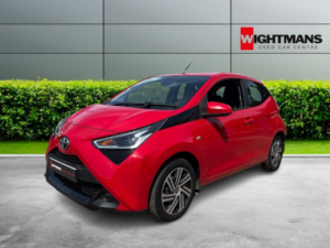 2019 Toyota Aygo 1.0 Vvt-I X-Play in Red — image 3