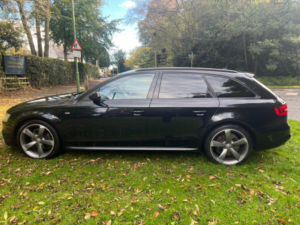 2015 Audi A4 Avant 2.0 Tdi Black Edition in Black — image 5