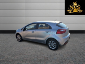2013 Kia Rio 1.1 Crdi Ecodynamics 1 Air in Silver — image 5