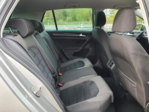 2016 Volkswagen Golf 2.0 Tdi Bluemotion Tech Gt Euro 6 (s/s) 5dr in Silver — image 4