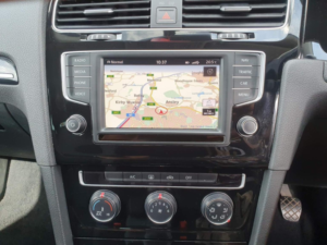 2016 Volkswagen Golf 2.0 Tdi Bluemotion Tech Gt Euro 6 (s/s) 5dr in Silver — image 6