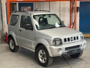 2005 Suzuki Jimny 1.3 Jlx 3dr in Silver — image 3