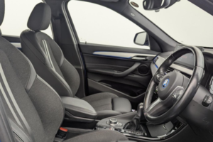 2022 BMW X1 1.5 25e 10kwh M Sport SUV 5dr Petrol Plug-In Hybrid Auto Xdrive Euro 6 (s/s) (220 Ps) in Blue — image 4