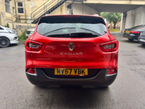 2017 Renault Kadjar 1.2 Dynamique S Nav Tce 130 in Red — image 5