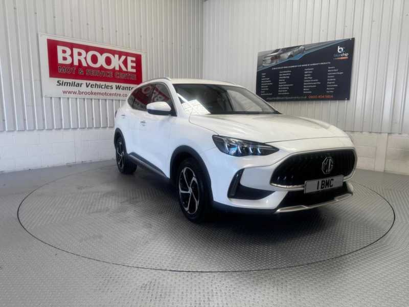 2023 MG MG Hs 1.5 T-Gdi Trophy Dct Euro 6 (s/s) 5dr in White — image 1