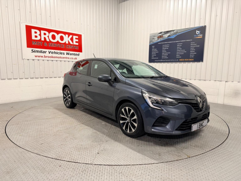 2021 Renault Clio 1.0 Tce Iconic Euro 6 (s/s) 5dr in Grey — image 1