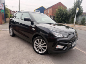 2020 Ssangyong Tivoli 1.6p Elx Euro 6 (s/s) 5dr in Black — image 2