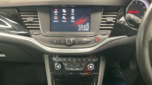 2017 Vauxhall Astra 1.4i Turbo Elite Euro 6 5dr in Red — image 4