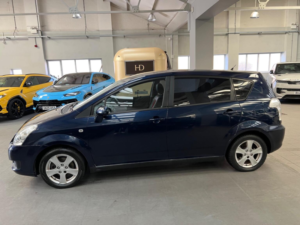 2008 Toyota Corolla Verso 1.6 Vvt-I T2 5dr in Blue — image 4