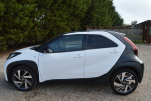 2023 Toyota Aygo X 1.0 Vvt-I Edge in White — image 5