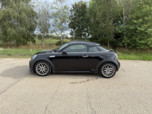 2014 MINI Coupe 2.0 Cooper Sd Coupe in Black — image 2