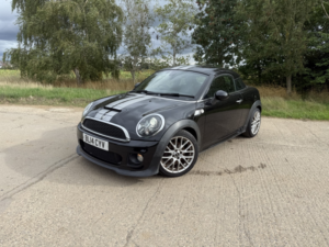 2014 MINI Coupe 2.0 Cooper Sd Coupe in Black — image 6