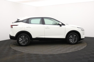 2023 Nissan Qashqai 1.3 Dig-T Mhev Acenta Premium SUV 5dr Petrol Hybrid Manual Euro 6 (s/s) (140 Ps) in White — image 2