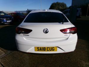2018 Vauxhall Insignia 1.5 I Turbo Sri Vx Line Nav in White — image 6