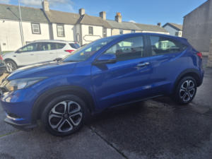 2018 Honda Hr-V 1.6 I-Dtec Se in Blue — image 6