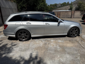2011 Mercedes-Benz C Class 2.1 C200 Cdi Blueefficiency Sport in Silver — image 3