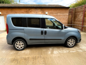 2020 Fiat Doblo 4 SEAT Side Entry Passenger Up From Wheelchair Accessible Disabled Access Vehicle Wav in Blue — image 6