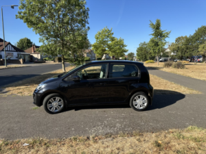 2016 Volkswagen Up! 1.0 High Up! in Black — image 5