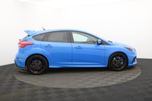 2016 Ford Focus 2.3t Ecoboost Rs Hatchback 5dr Petrol Manual AWD Euro 6 (s/s) (350 Ps) in Blue — image 2