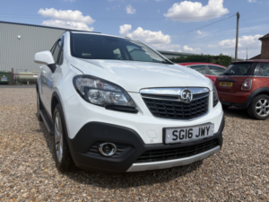 2016 Vauxhall Mokka 1.6 I Exclusiv in White — image 2