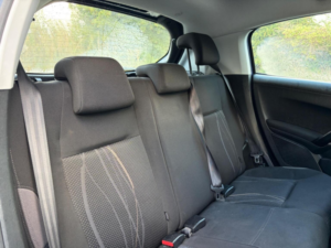 2013 Peugeot 208 1.2 Vti Active Euro 5 5dr in Blue — image 7