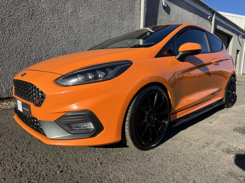 2020 Ford Fiesta 1.5 T Ecoboost St Performance Edition in Orange — image 1