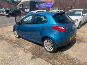 2013 Mazda Mazda2 1.3 Venture Euro 5 5dr in Blue — image 5