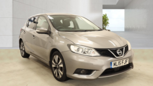 2015 Nissan Pulsar 1.5 Dci Tekna Diesel Grey 5dr 1 Keeper+low Tax in Grey — image 3