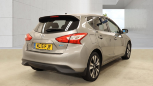 2015 Nissan Pulsar 1.5 Dci Tekna Diesel Grey 5dr 1 Keeper+low Tax in Grey — image 4
