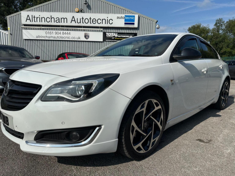 2016 Vauxhall Insignia 1.6 Cdti Sri Vx Line Nav Euro 6 (s/s) 5dr in White — image 1