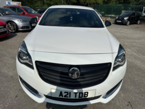 2016 Vauxhall Insignia 1.6 Cdti Sri Vx Line Nav Euro 6 (s/s) 5dr in White — image 3