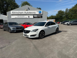 2016 Vauxhall Insignia 1.6 Cdti Sri Vx Line Nav Euro 6 (s/s) 5dr in White — image 4