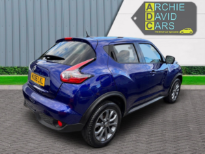 2016 Nissan Juke 1.6 Tekna in Blue — image 5
