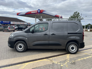 2021 Toyota Proace City 1.5 Bluehdi Active in Grey — image 4