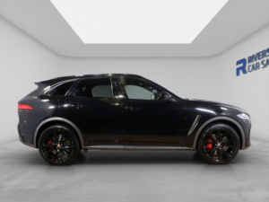 2020 Jaguar F-Pace 5.0 V8 Svr SUV 5dr Petrol Quickshift AWD Euro 6 (s/s) (550 Ps) in Black — image 4
