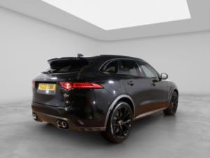 2020 Jaguar F-Pace 5.0 V8 Svr SUV 5dr Petrol Quickshift AWD Euro 6 (s/s) (550 Ps) in Black — image 5
