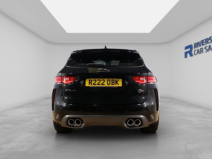 2020 Jaguar F-Pace 5.0 V8 Svr SUV 5dr Petrol Quickshift AWD Euro 6 (s/s) (550 Ps) in Black — image 6