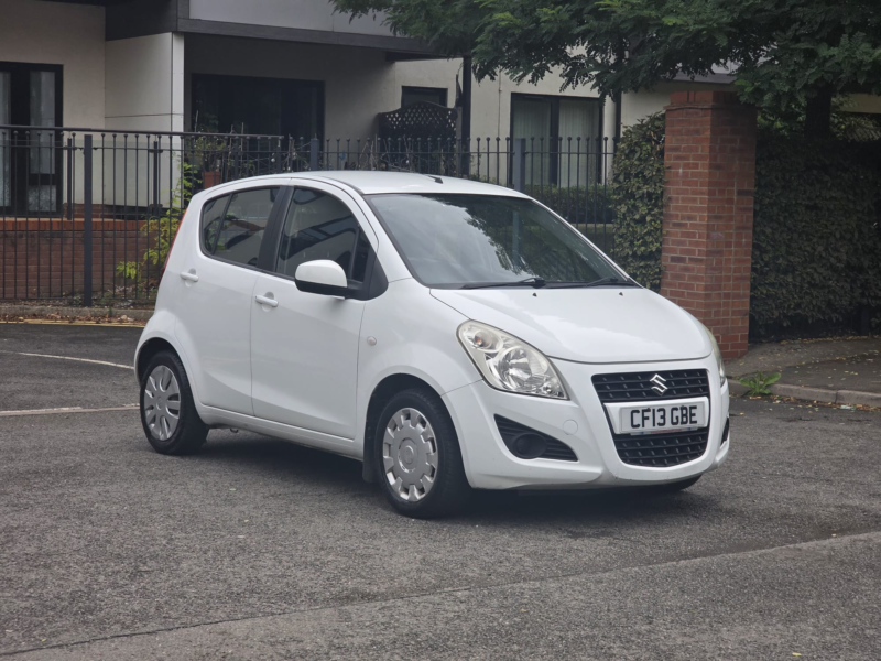 2013 Suzuki Splash 1.0 12v Sz2 MPV 5dr Petrol Manual Euro 5 (68 Ps) in White — image 1