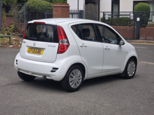 2013 Suzuki Splash 1.0 12v Sz2 MPV 5dr Petrol Manual Euro 5 (68 Ps) in White — image 6