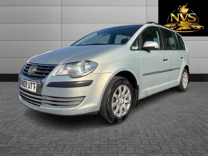 2009 Volkswagen Touran 1.9 Tdi S in Silver — image 3