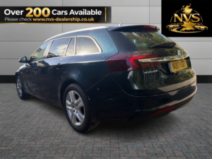 2017 Vauxhall Insignia 1.6 Cdti Design Nav in Green — image 5