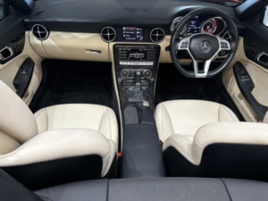 2012 Mercedes-Benz Slk 1.8 Slk200 Blueefficiency Amg Sport in Red — image 3