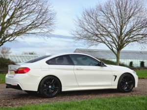 2014 BMW 4 Series 2.0 420i M Sport Auto Euro 6 (s/s) 2dr in White — image 4