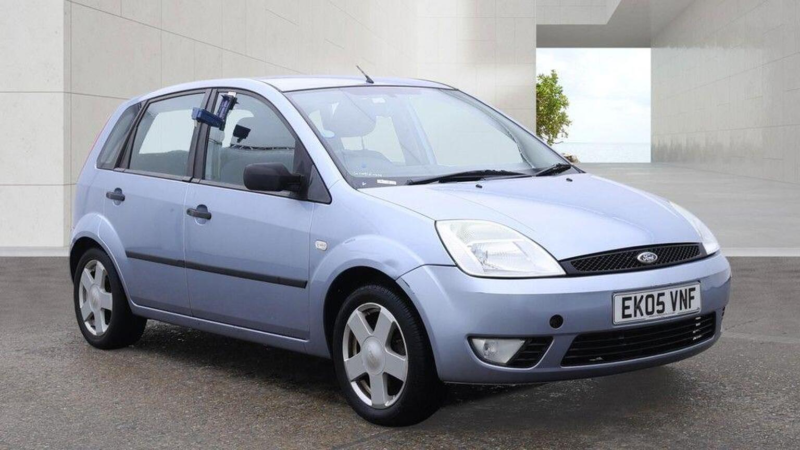 2005 Ford Fiesta 1.4 Zetec Climate 5dr in Blue — image 1