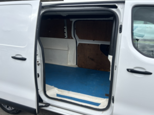 2021 Peugeot Expert 1.5 Bluehdi 1200 Professional in White — image 6