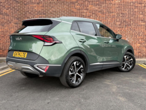 2024 Kia Sportage 1.6 H T-Gdi 3 Auto Euro 6 (s/s) 5dr in Green — image 3