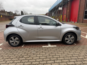 2025 Mazda Mazda2 Hybrid 1.5h Exclusive-Line CVT Euro 6 (s/s) 5dr in Silver — image 3
