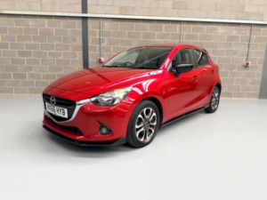 2016 Mazda Mazda2 1.5 Skyactiv-G Sport Black Euro 6 (s/s) 5dr in Red — image 3
