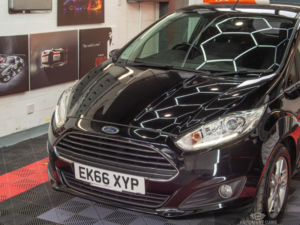 2016 Ford Fiesta 1.25 Zetec Euro 6 3dr in Black — image 6