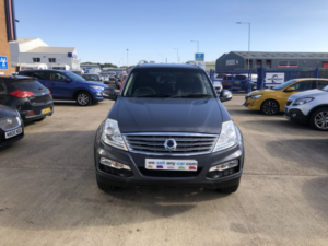 2016 Ssangyong Rexton 2.2 D Ex in Grey — image 3